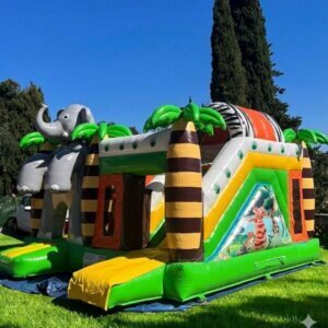 Château gonflable Jungle en location à Nice